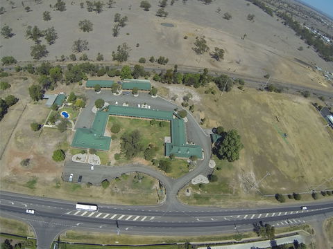 Overlander Homestead Motel - Northern Rivers Accommodation 1