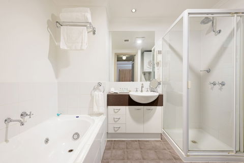 Ringwood Royale - Northern Rivers Accommodation 4