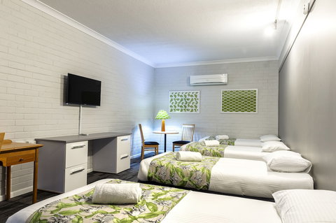 Country Motel Ipswich - Northern Rivers Accommodation 6