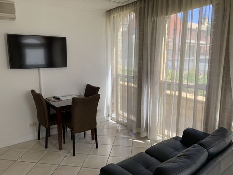 Ensenada Motor Inn And Suites - Northern Rivers Accommodation 5
