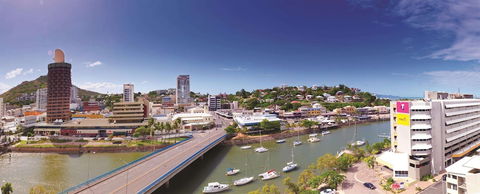 Oaks Townsville Gateway Suites - Northern Rivers Accommodation 0