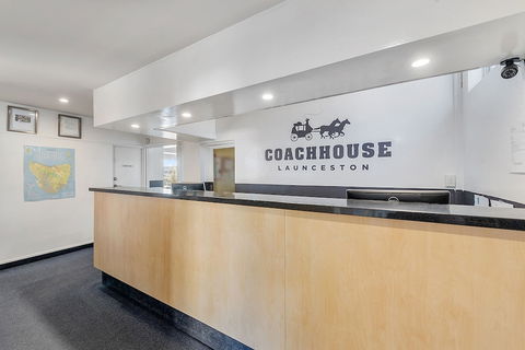 Coach House Launceston - Northern Rivers Accommodation 3