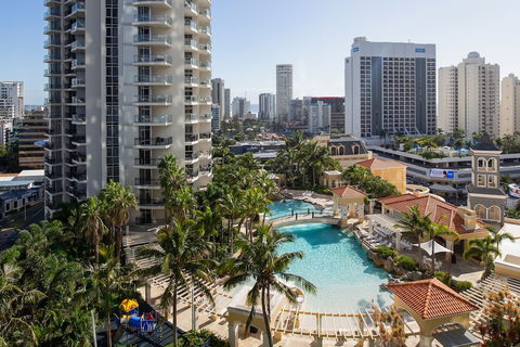 Mantra Towers Of Chevron - Northern Rivers Accommodation 3