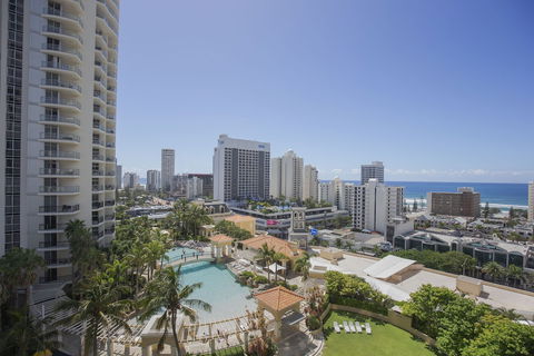 Mantra Towers Of Chevron - Northern Rivers Accommodation 4