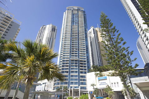 Mantra Towers Of Chevron - Northern Rivers Accommodation 0