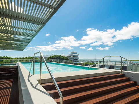 The Sebel Cairns Harbour Lights - Northern Rivers Accommodation 5