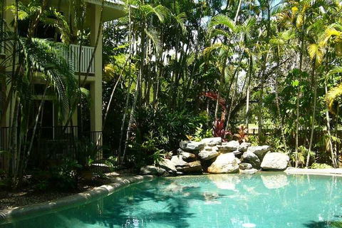 Port Douglas Retreat - Northern Rivers Accommodation 3