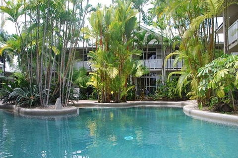Port Douglas Retreat - Northern Rivers Accommodation 6