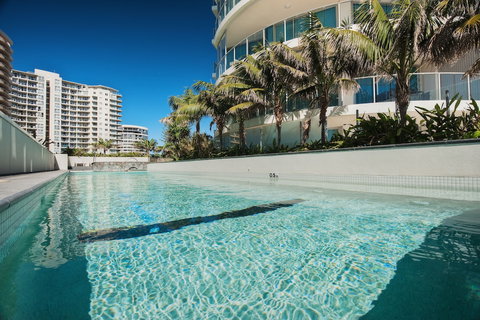 Reflection Tower Two - Northern Rivers Accommodation 2