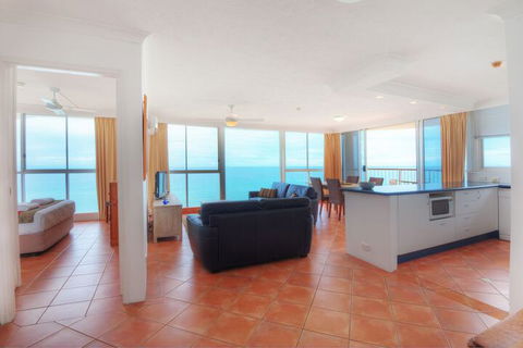 Golden Sands Apartments - Northern Rivers Accommodation 5