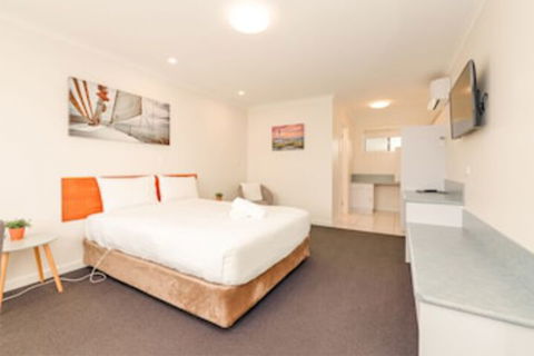 Bass & Flinders Motor Inn - Northern Rivers Accommodation 0