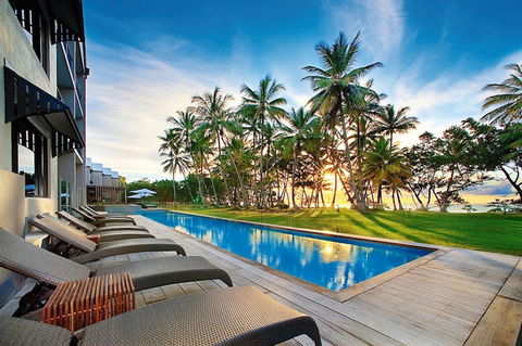 Castaways Resort & Spa Mission Beach - Northern Rivers Accommodation 1