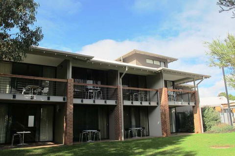 Margarets In Town Apartments - Northern Rivers Accommodation 4