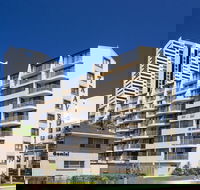 Broadbeach Travel Inn Apartments - Northern Rivers Accommodation