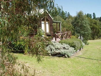 Wisteria Cottage And Cabins - Northern Rivers Accommodation 2