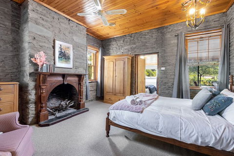 Reillys Wines Heritage Cottages - Northern Rivers Accommodation 3