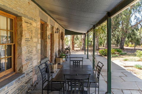 Reillys Wines Heritage Cottages - Northern Rivers Accommodation 2