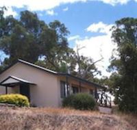 Riesling Country Cottages - Northern Rivers Accommodation