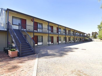 Wentworth Central Motor Inn - Northern Rivers Accommodation 0
