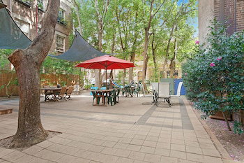 Blue Parrot Backpackers - Northern Rivers Accommodation 4