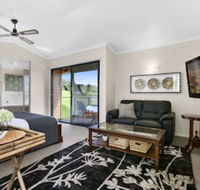 Top of The Hill - Northern Rivers Accommodation