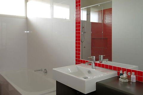 Boutique Stays Sandyside 2 - Northern Rivers Accommodation 2