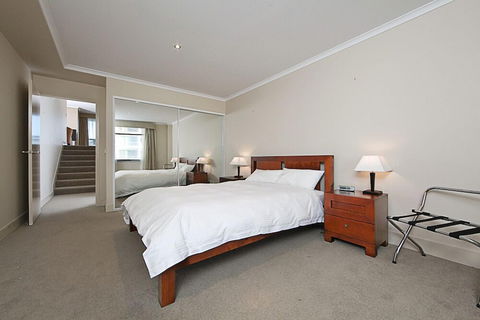 Accommodate Canberra - The Avenue - Northern Rivers Accommodation 2