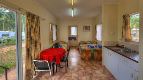 Batchelor Holiday Park - Northern Rivers Accommodation 4
