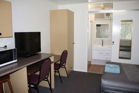 Roma Motel - Northern Rivers Accommodation 5