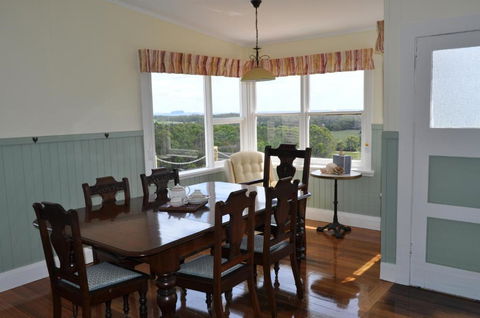 Beths Cottage Roaring 40s - Northern Rivers Accommodation 4