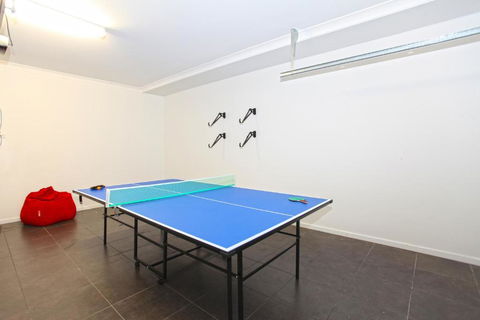 Lakeside Deck House - Northern Rivers Accommodation 3