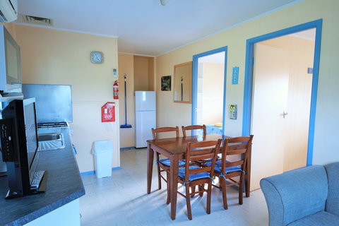 Baudin Beach Apartments - Northern Rivers Accommodation 4