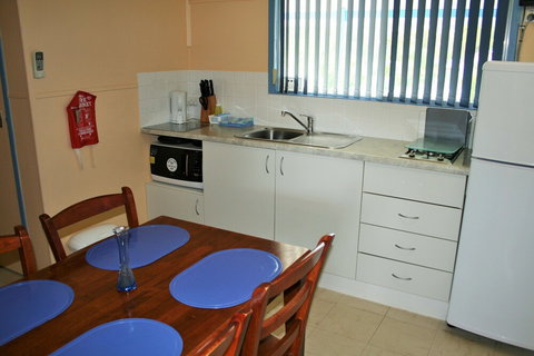 Baudin Beach Apartments - Northern Rivers Accommodation 5