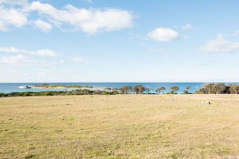 Beach Break Bicheno - Northern Rivers Accommodation 0