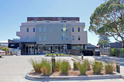 Rejuvenate At San Remo - Rejuvenate Stays - Northern Rivers Accommodation 1