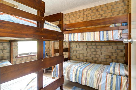 Sun & Surf Aldinga Beach Apartment - Northern Rivers Accommodation 2