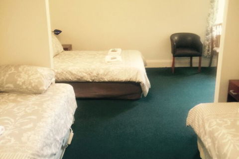 Ross Hotel - Northern Rivers Accommodation 2