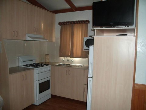 Elliston Waterloo Bay Tourist Park - Northern Rivers Accommodation 2
