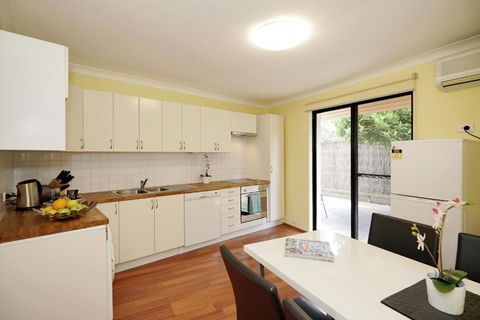 Swanriver Applecross Shortstays - Northern Rivers Accommodation 3