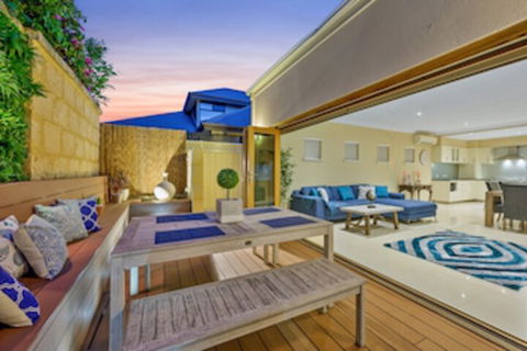 Sorrento Beach Manor - Northern Rivers Accommodation 0