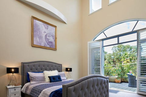 Sorrento Beach Manor - Northern Rivers Accommodation 6