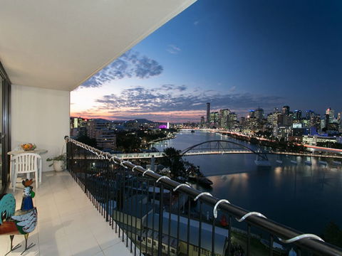 River Plaza Apartments - Northern Rivers Accommodation 2