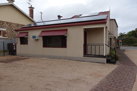 Port Vincent Motel & Apartments - Northern Rivers Accommodation 3