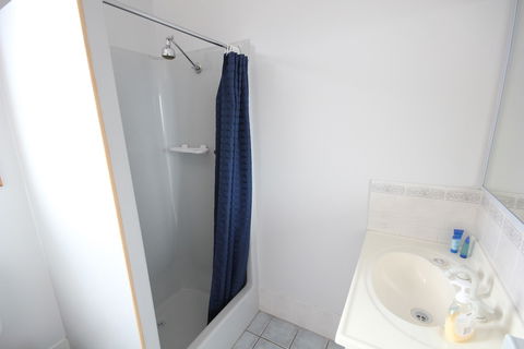 Port Vincent Motel & Apartments - Northern Rivers Accommodation 5