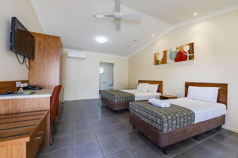 Roma Explorers Inn - Northern Rivers Accommodation 5