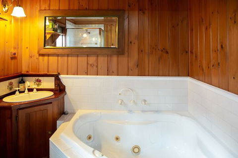 Vivere Retreat - Northern Rivers Accommodation 4