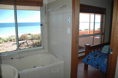 Ceduna Shelly Beach Caravan Park - Northern Rivers Accommodation 2