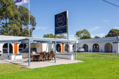 Rest Motels Naracoorte - Northern Rivers Accommodation 6