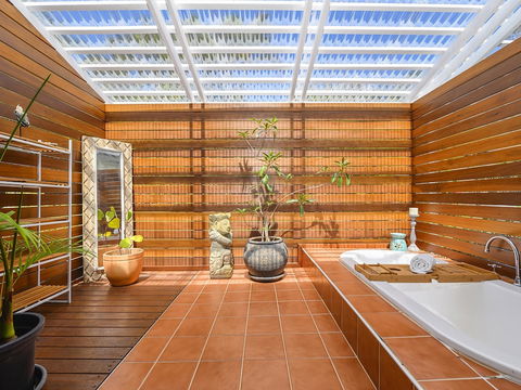 Maison Daintree - Northern Rivers Accommodation 5