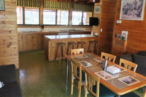 Gunyah Valley Retreat - Northern Rivers Accommodation 6